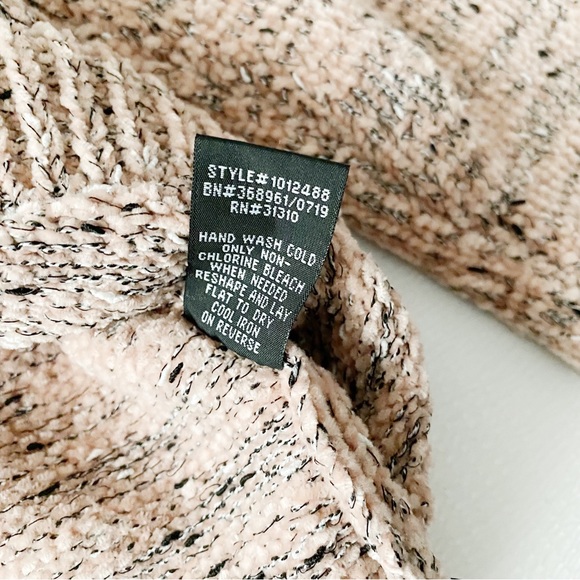 Soft Cropped Chenille Turtleneck Sweater - Picture 8 of 10